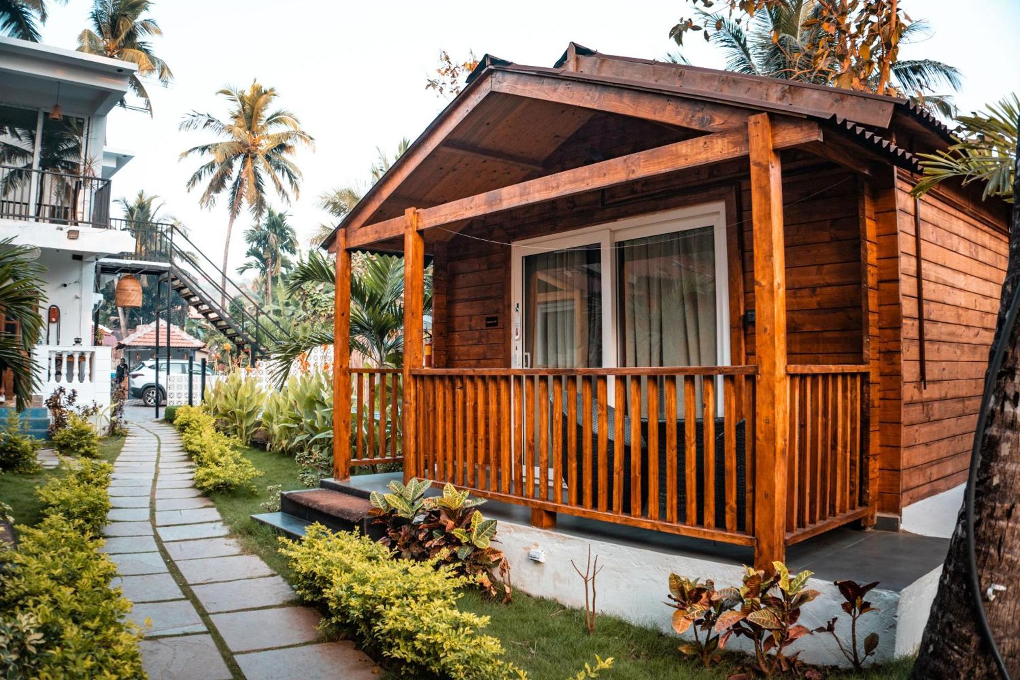 Tranquill Riverside Luxury Cottages With Bathtub, Candolim Exterior photo